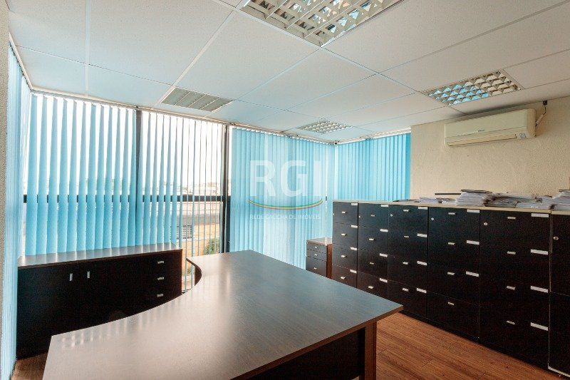 Prédio Inteiro para alugar com 3 quartos, 1023m² - Foto 32
