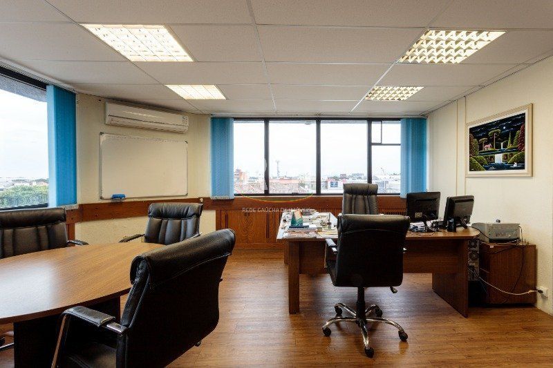Prédio Inteiro para alugar com 3 quartos, 1023m² - Foto 9