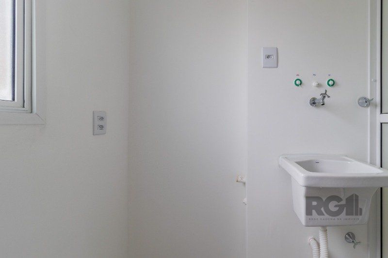 Apartamento à venda com 2 quartos, 68m² - Foto 12