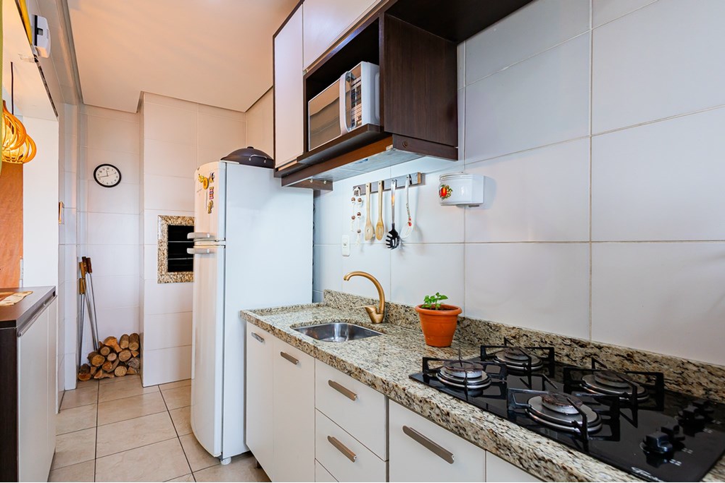Apartamento à venda com 2 quartos, 64m² - Foto 25