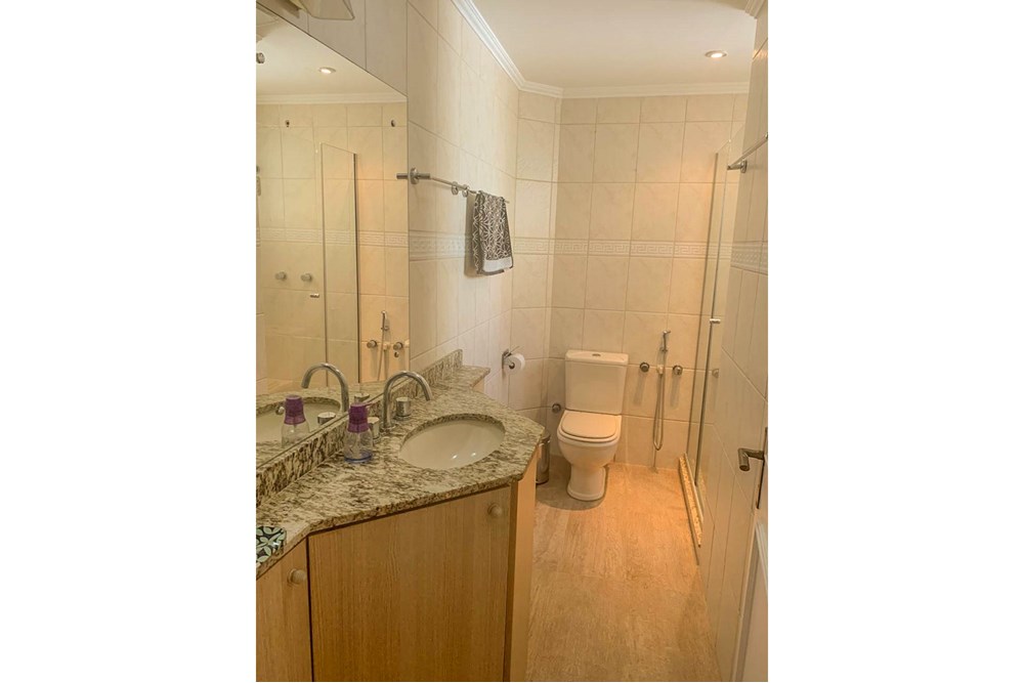 Casa de Condomínio à venda com 3 quartos, 213m² - Foto 6