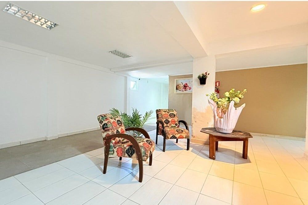 Apartamento à venda com 2 quartos, 66m² - Foto 17