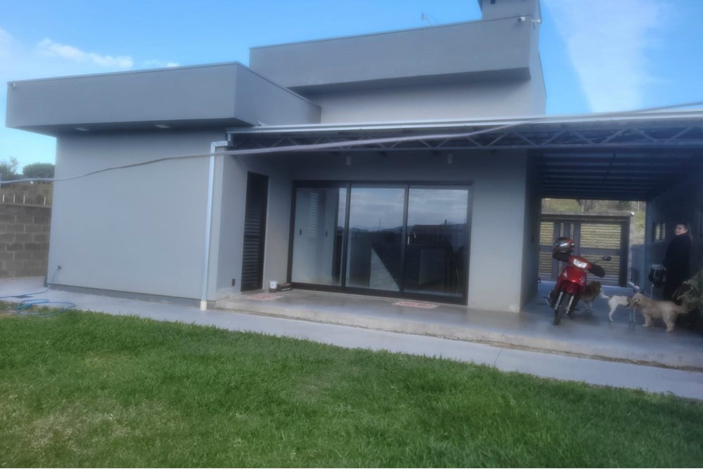 Casa à venda com 3 quartos, 137m² - Foto 4