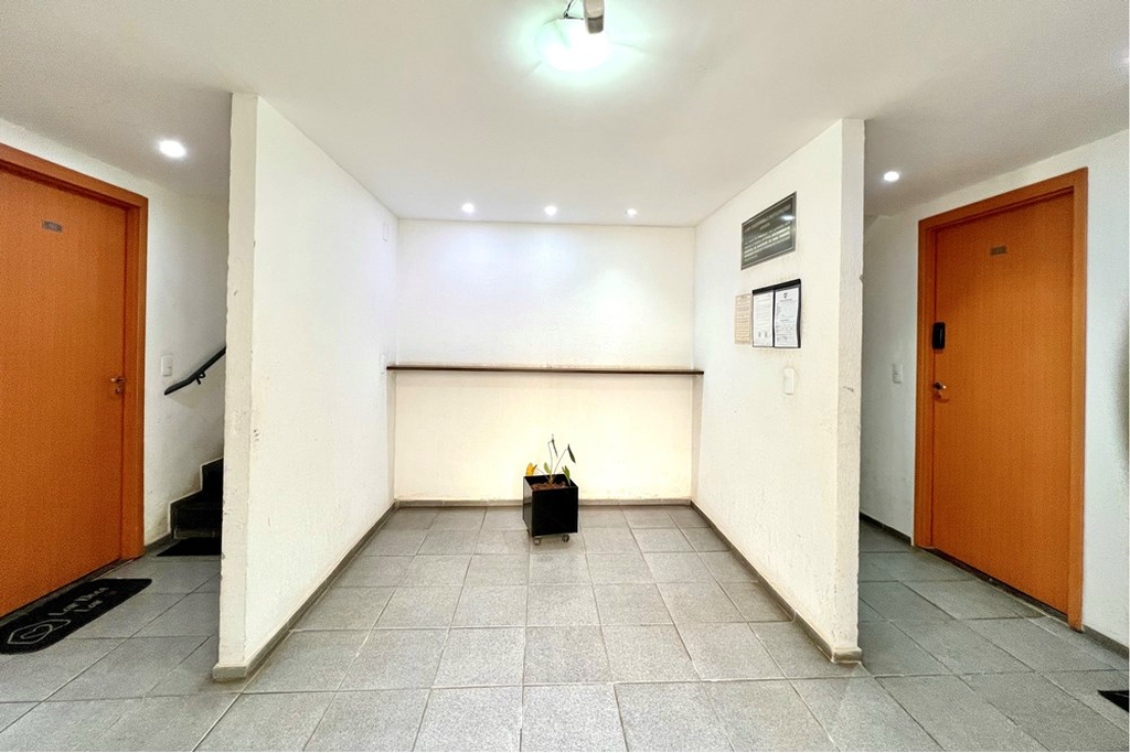 Apartamento à venda com 2 quartos, 39m² - Foto 10