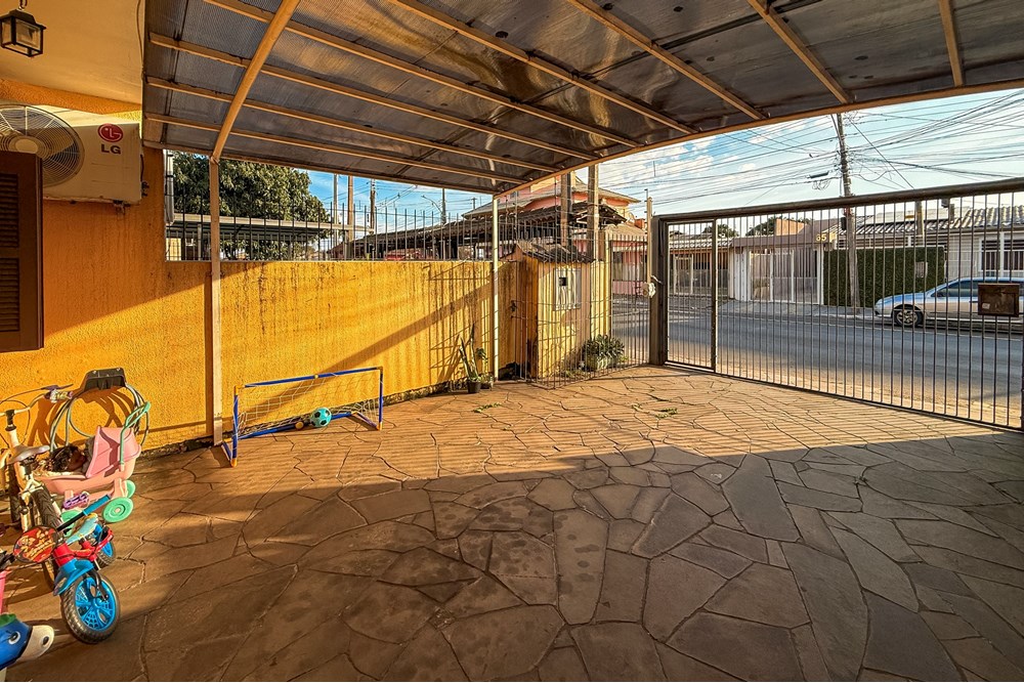 Casa à venda com 3 quartos, 114m² - Foto 32
