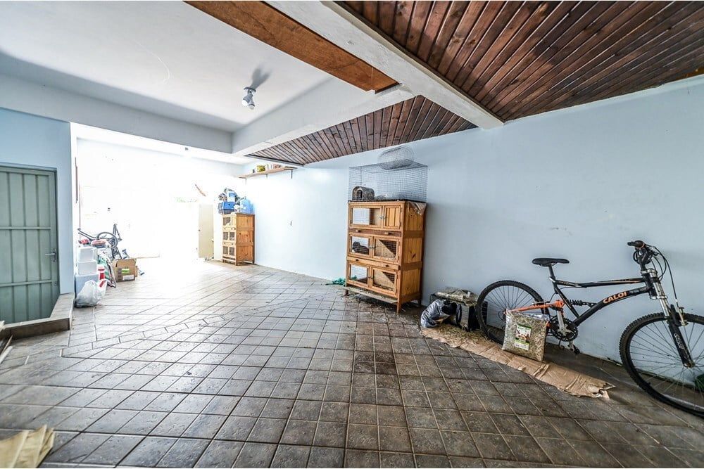 Casa à venda com 4 quartos, 328m² - Foto 19