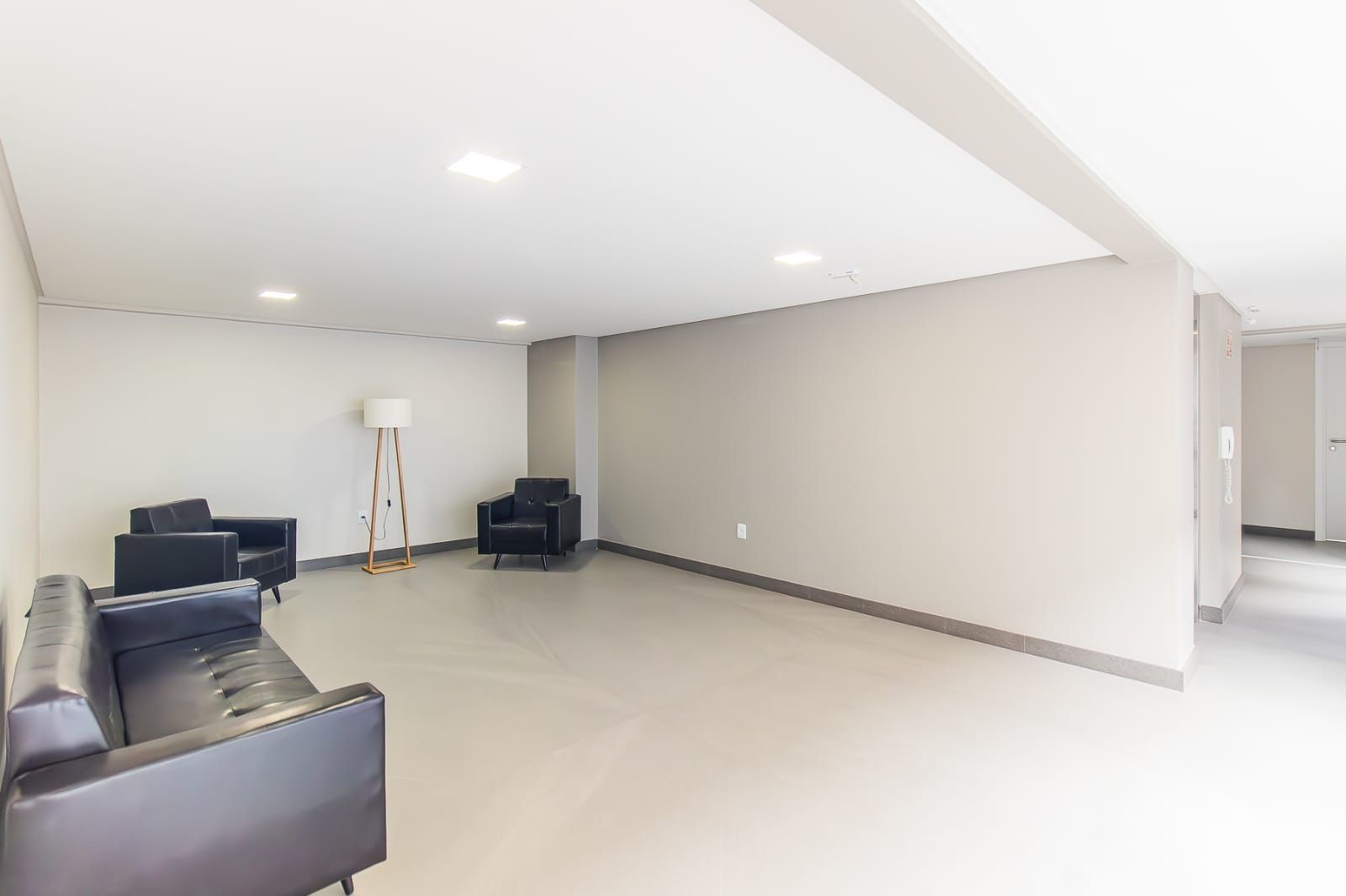 🏆 APARTAMENTO NOVO  NO MENINO DEUS – VALOR ABAIXO DO MERCADO! — foto 3