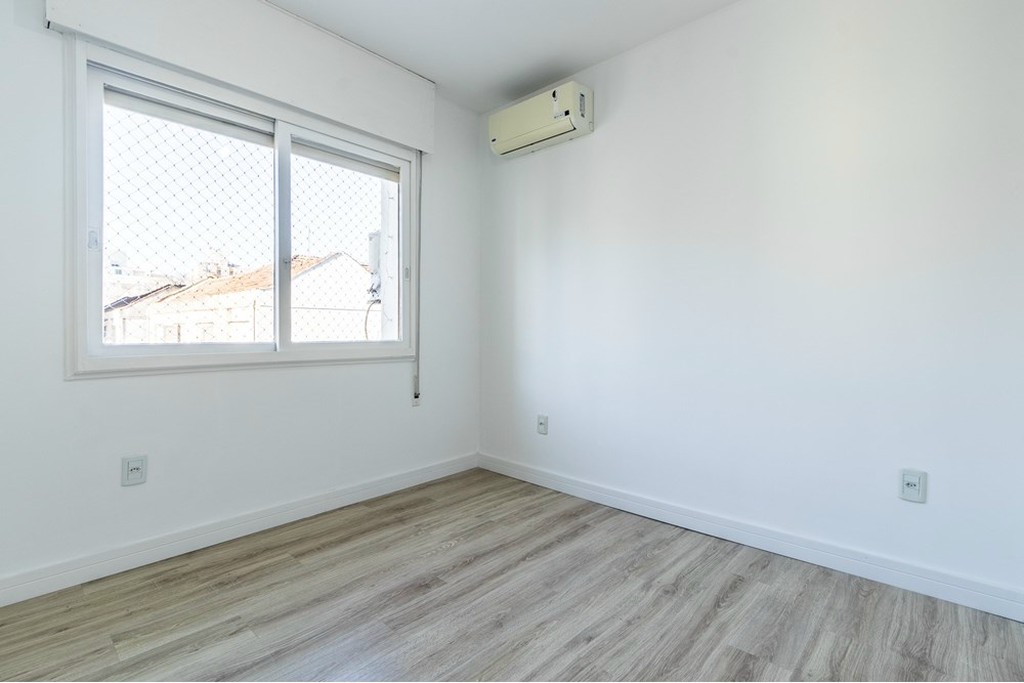 Apartamento à venda com 2 quartos, 75m² - Foto 18