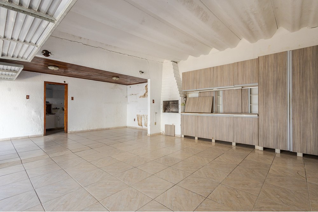 Casa à venda com 6 quartos, 346m² - Foto 4