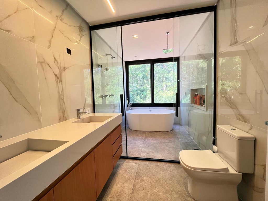 Casa de Condomínio à venda com 4 quartos, 351m² - Foto 15