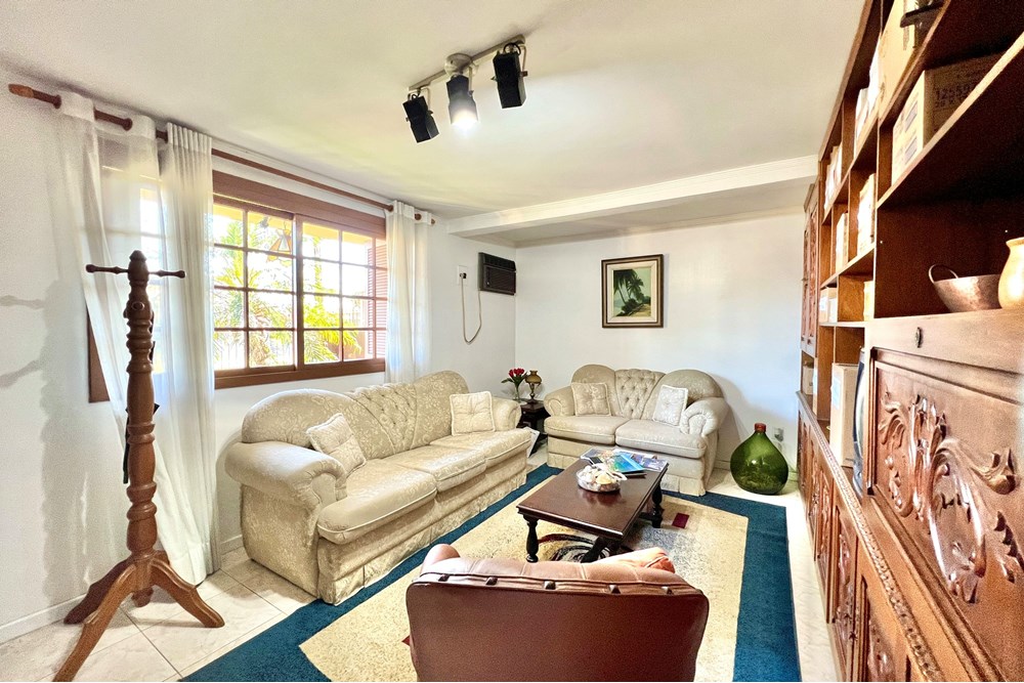 Casa, 3 quartos, 261 m² - Foto 3