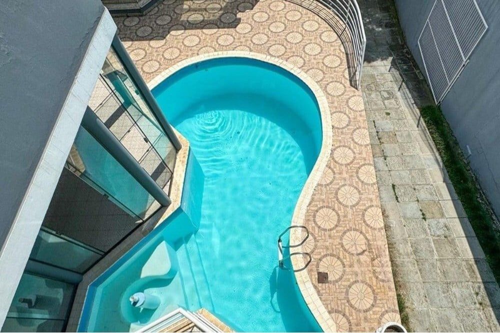 Casa à venda com 4 quartos, 436m² - Foto 8