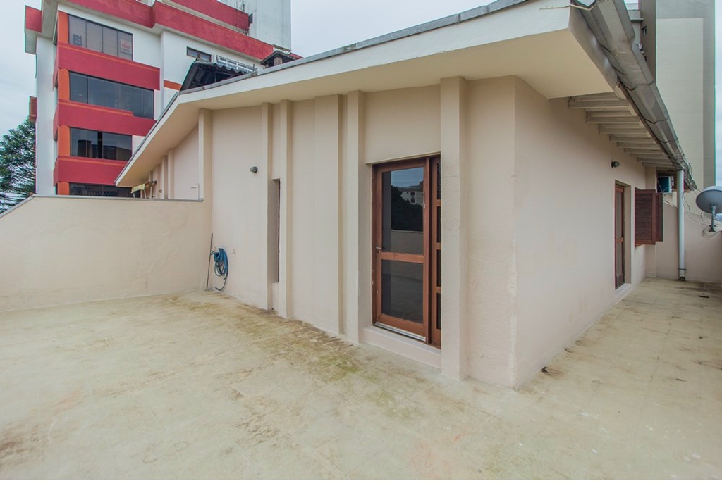 Cobertura, 3 quartos, 211 m² - Foto 3