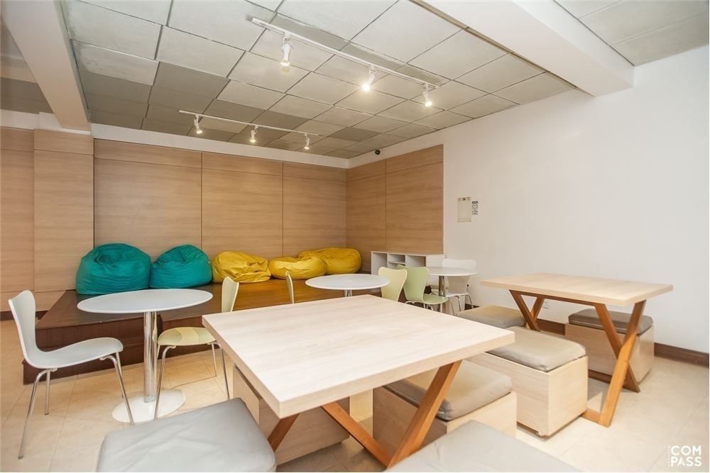 Casa de Condomínio à venda com 3 quartos, 228m² - Foto 28
