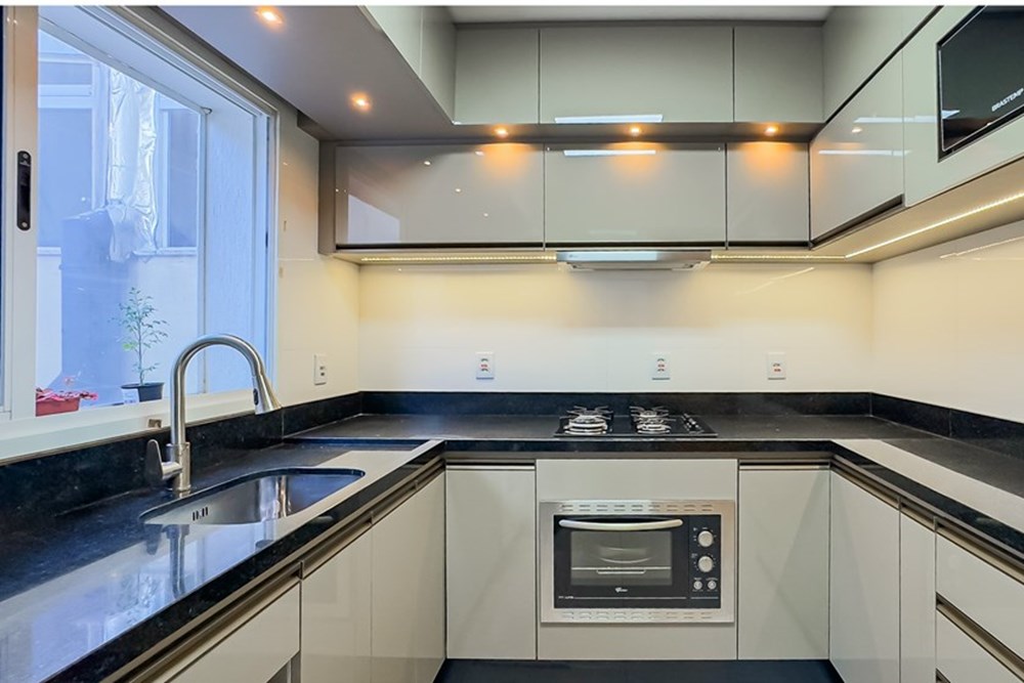 Casa de Condomínio à venda com 3 quartos, 159m² - Foto 3