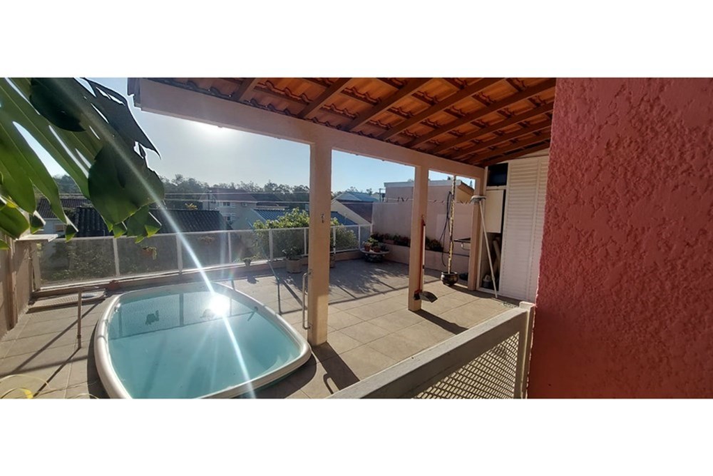 Casa à venda com 2 quartos, 79m² - Foto 28