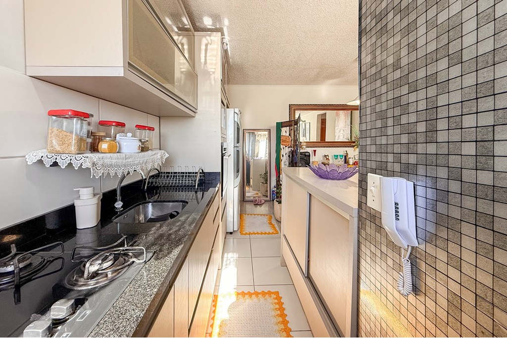 Apartamento à venda com 2 quartos, 50m² - Foto 9