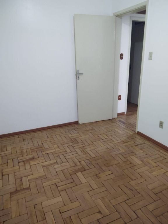 Apartamento à venda com 2 quartos, 52m² - Foto 15