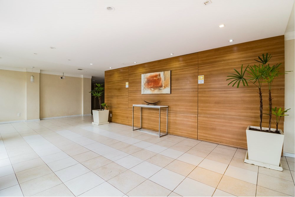 Apartamento à venda com 2 quartos, 61m² - Foto 23
