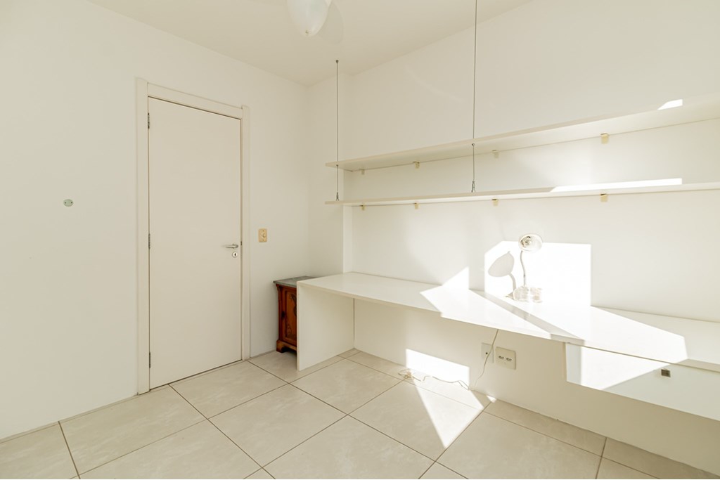 Apartamento à venda com 2 quartos, 62m² - Foto 39