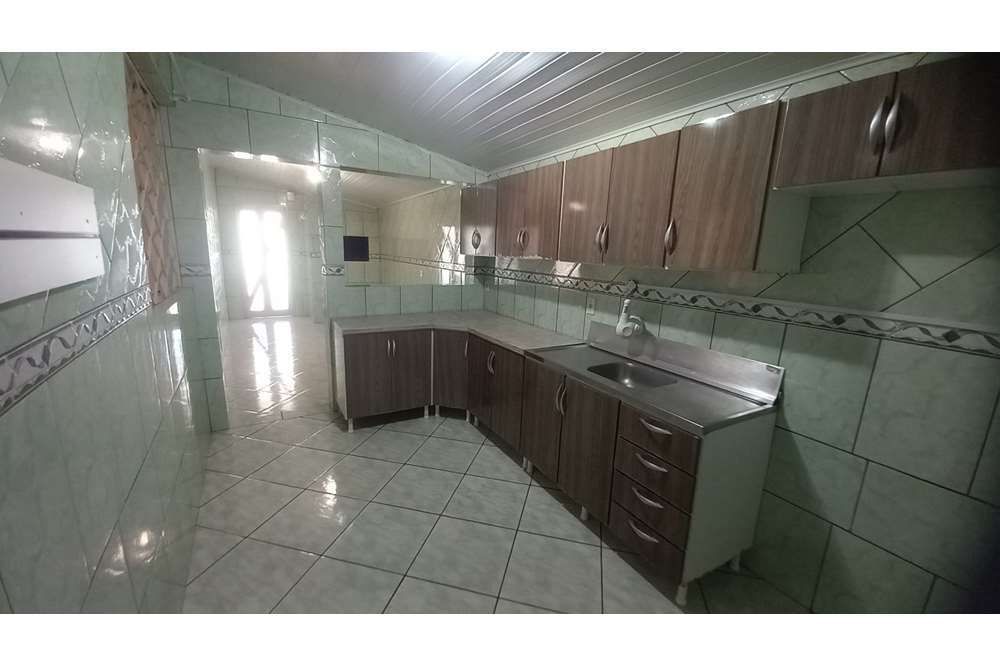 Casa à venda com 8 quartos, 351m² - Foto 11