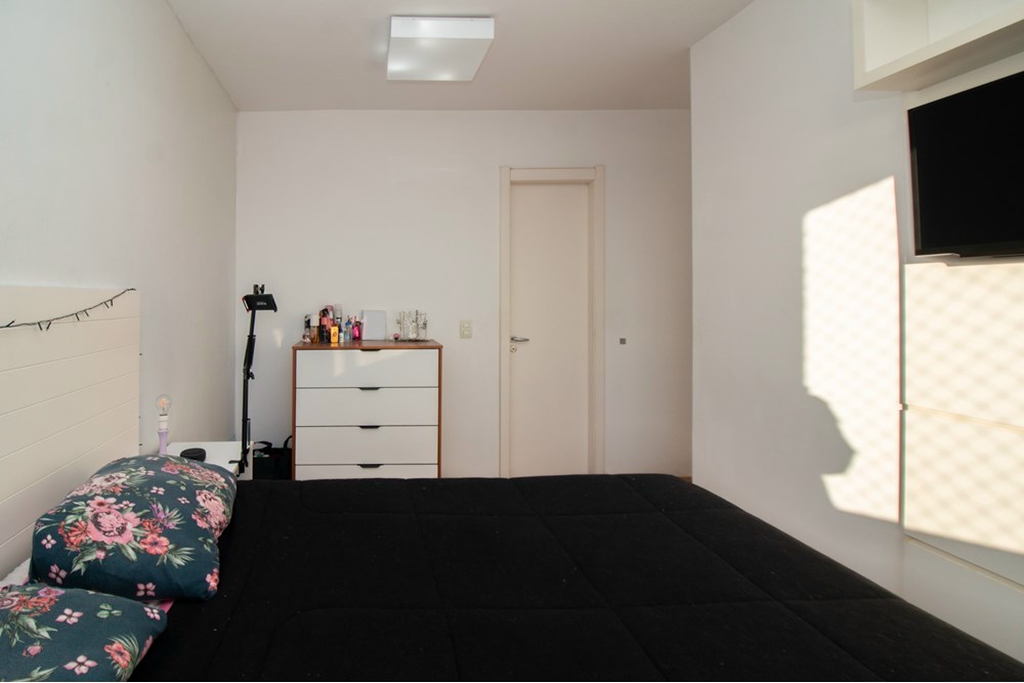 Apartamento à venda com 2 quartos, 68m² - Foto 37