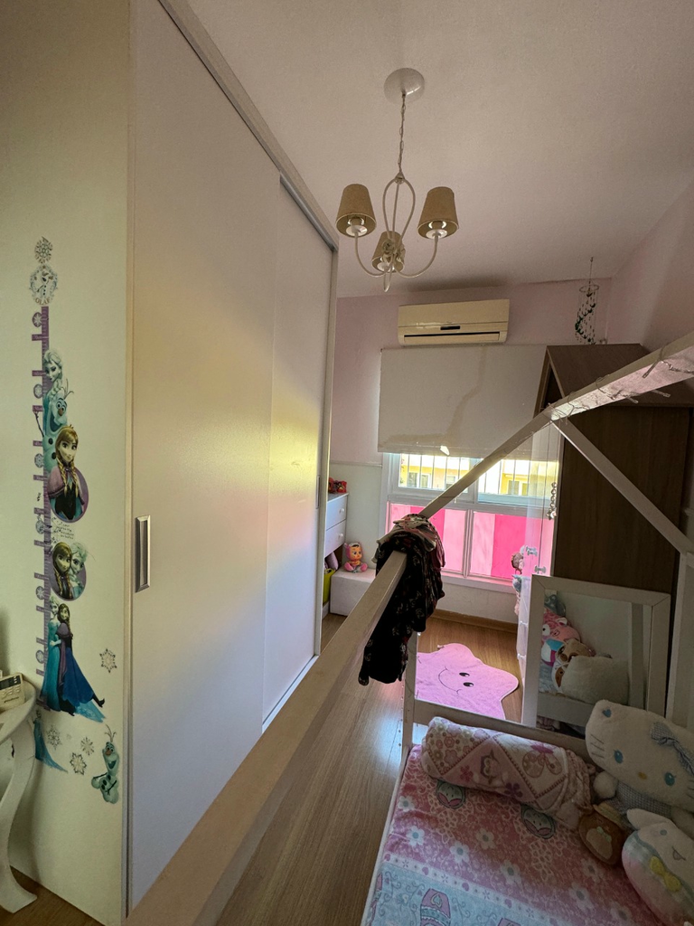 Casa, 3 quartos, 219 m² - Foto 2