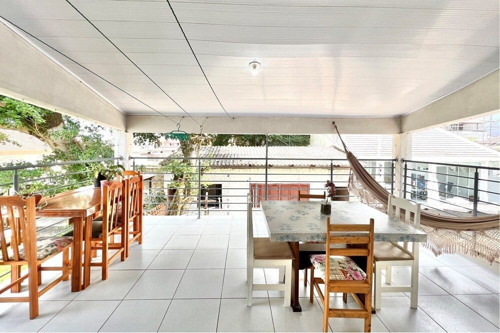 Casa à venda com 4 quartos, 226m² - Foto 15