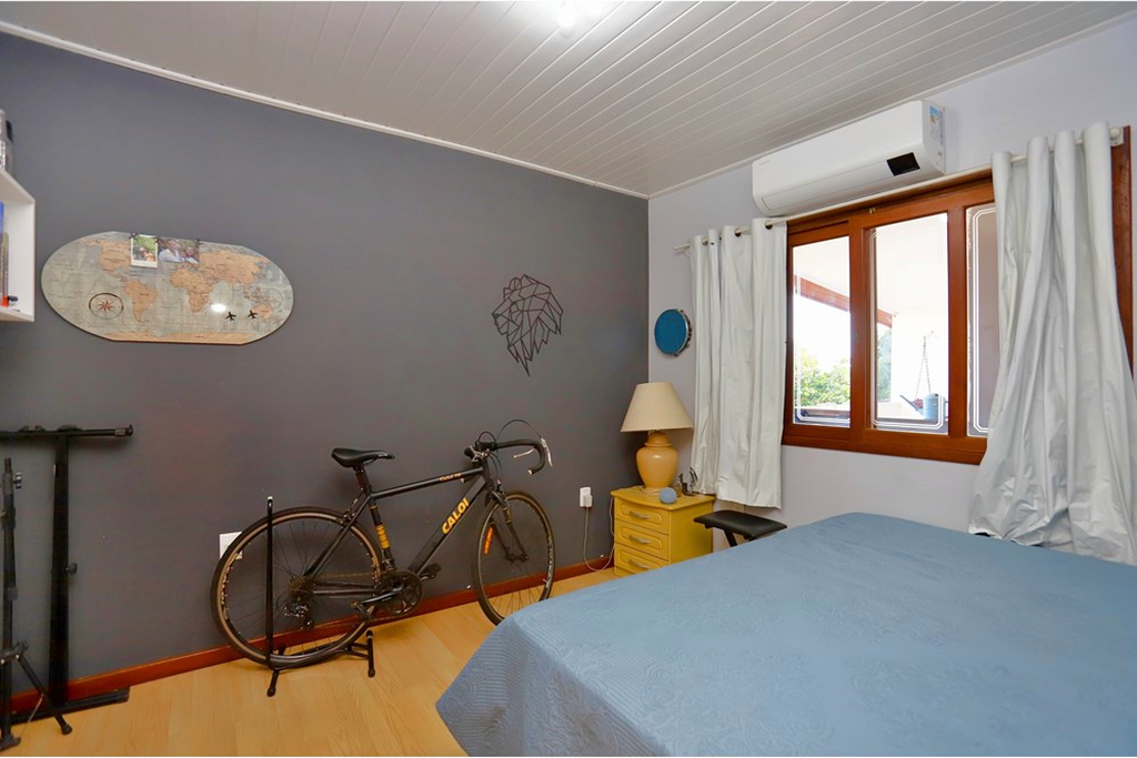 Casa à venda com 3 quartos, 264m² - Foto 8