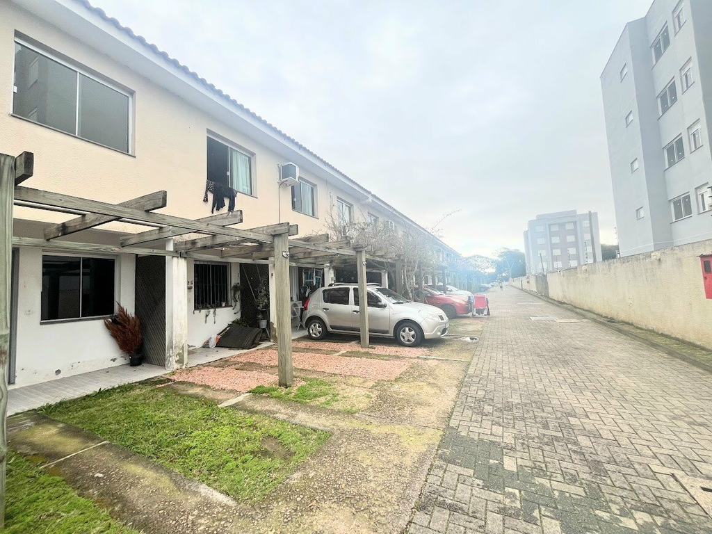 Casa à venda com 2 quartos, 63m² - Foto 6