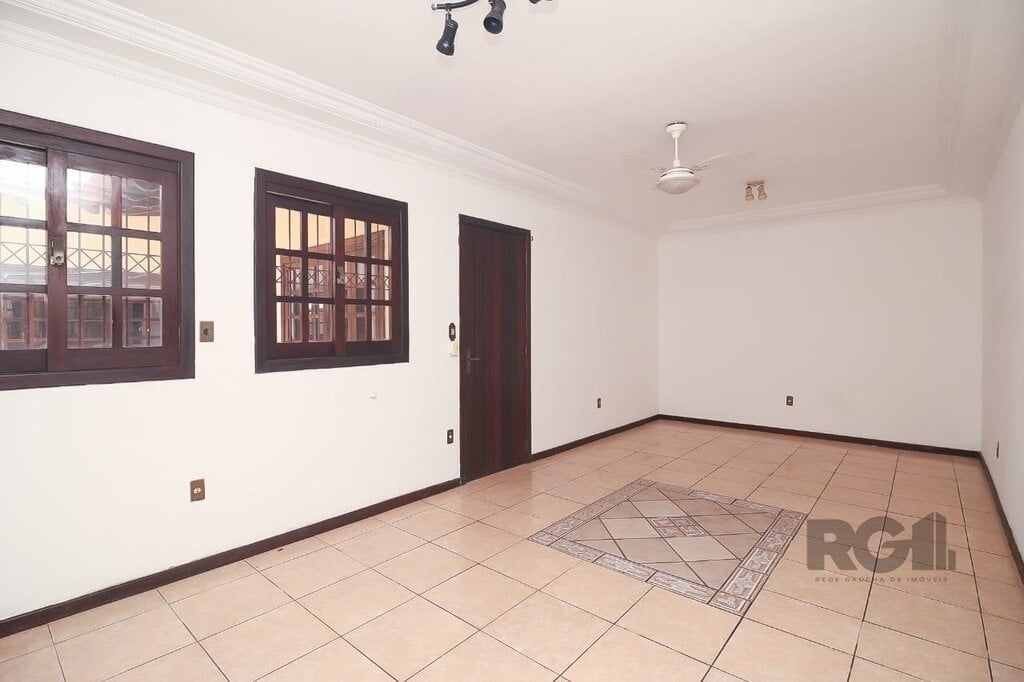 Casa à venda com 4 quartos, 248m² - Foto 35