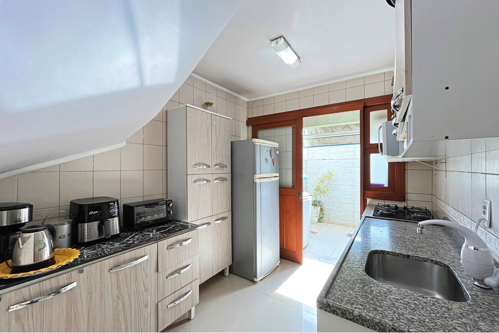 Casa de Condomínio à venda com 2 quartos, 100m² - Foto 14