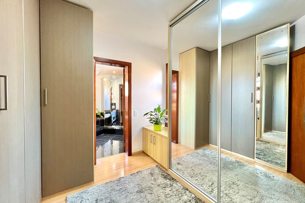 Casa, 4 quartos, 284 m² - Foto 32