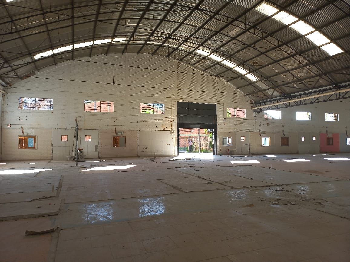 Depósito-Galpão-Armazém para alugar com 3 quartos, 1549m² - Foto 11
