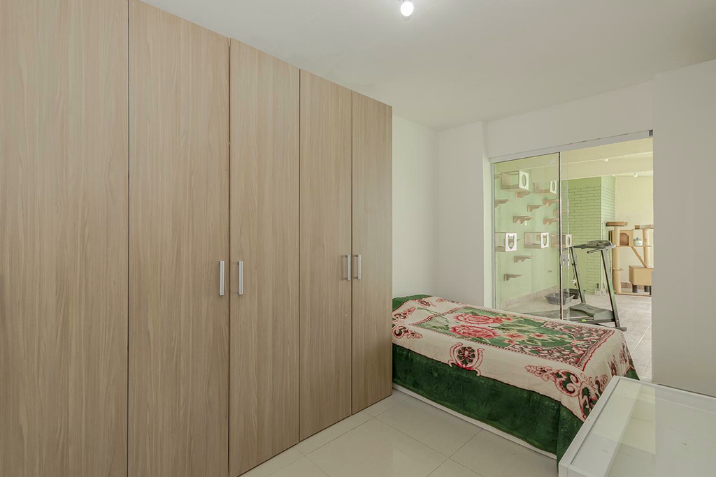Casa, 3 quartos, 249 m² - Foto 35