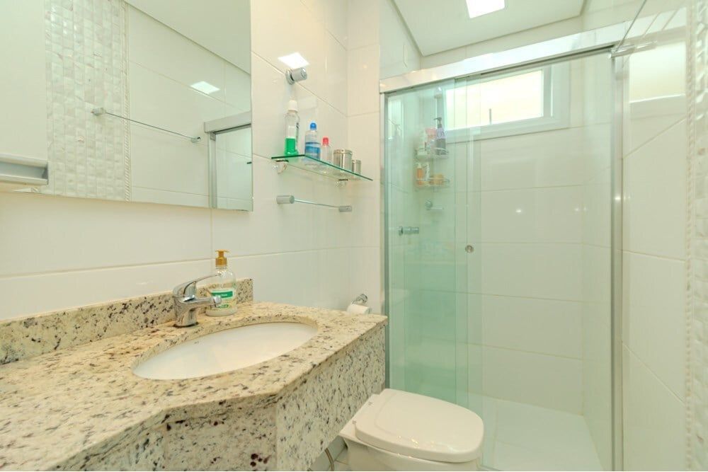 Apartamento à venda com 2 quartos, 75m² - Foto 3