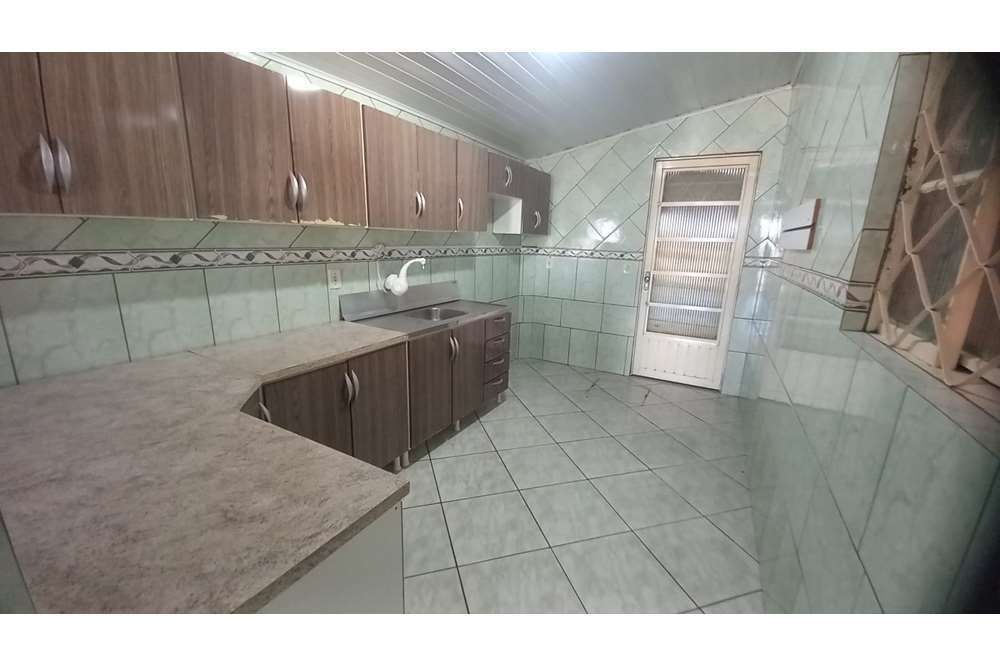 Casa à venda com 8 quartos, 351m² - Foto 12