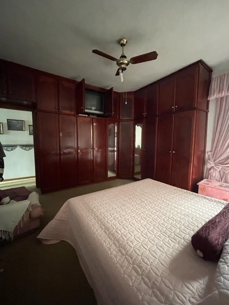 Apartamento à venda com 3 quartos, 133m² - Foto 2