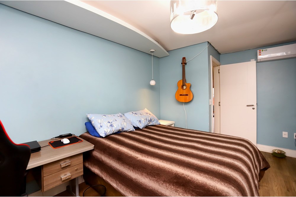 Casa à venda com 4 quartos, 321m² - Foto 5