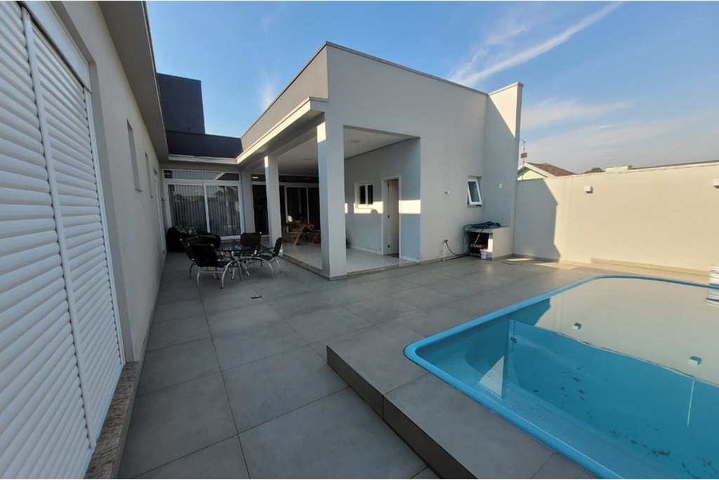 Casa, 4 quartos, 324 m² - Foto 3