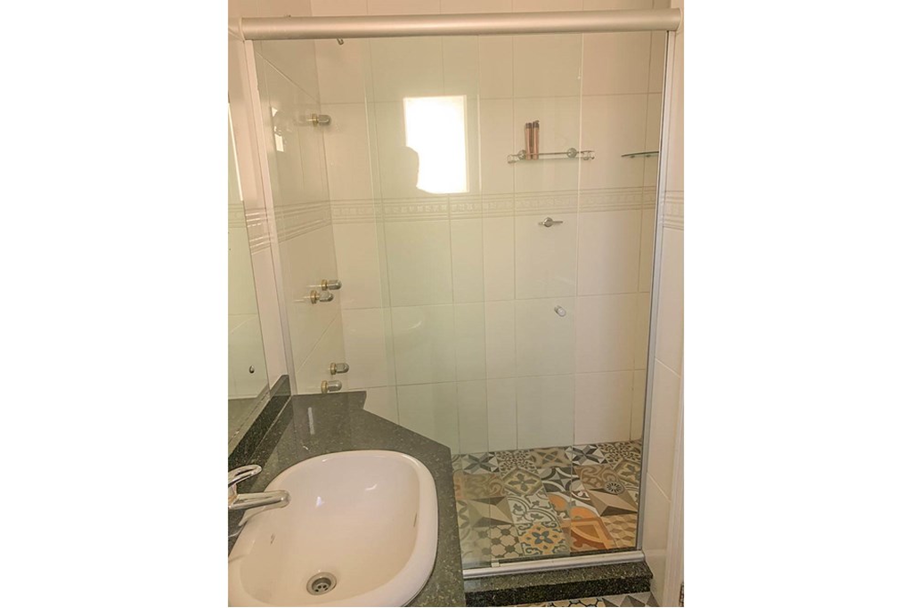 Casa de Condomínio à venda com 3 quartos, 213m² - Foto 5