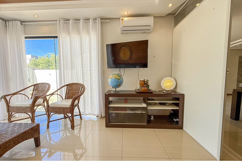 Casa, 3 quartos, 209 m² - Foto 38