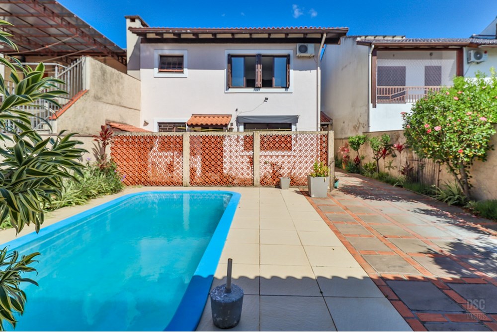 Casa, 3 quartos, 249 m² - Foto 28