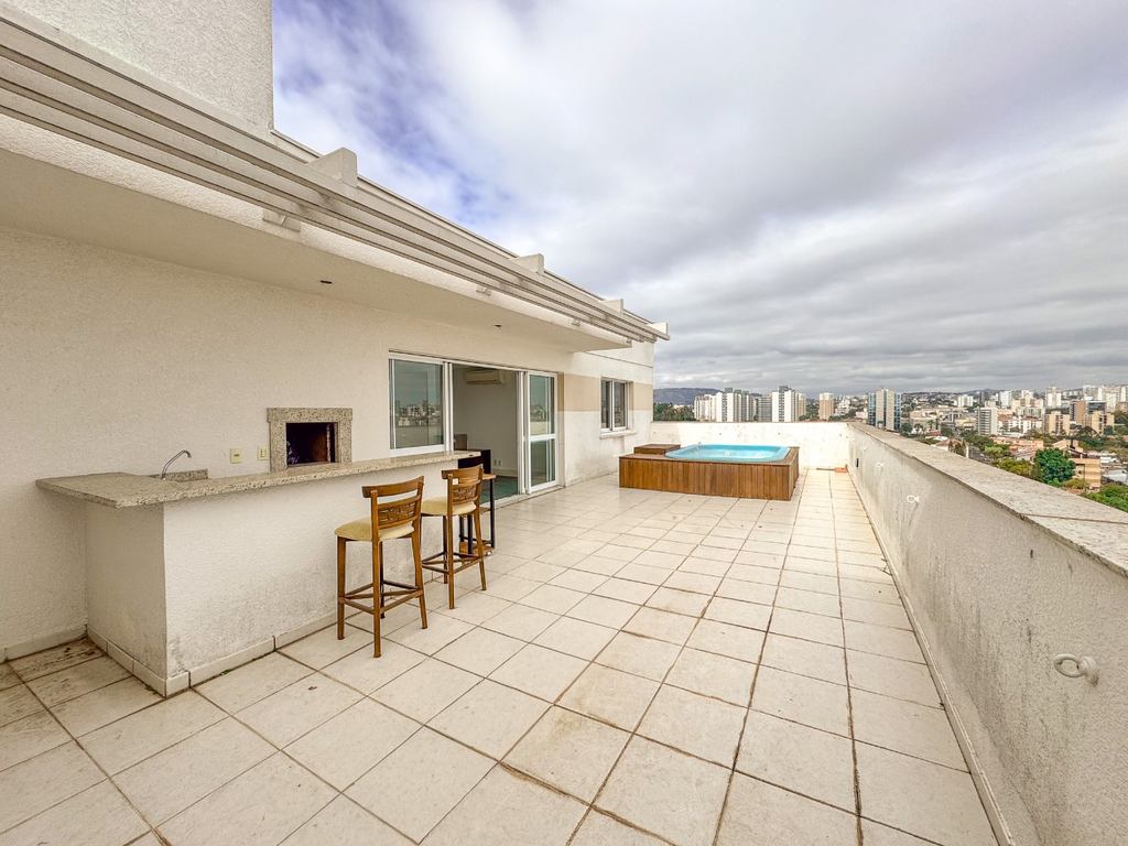 Cobertura, 3 quartos, 178 m² - Foto 1