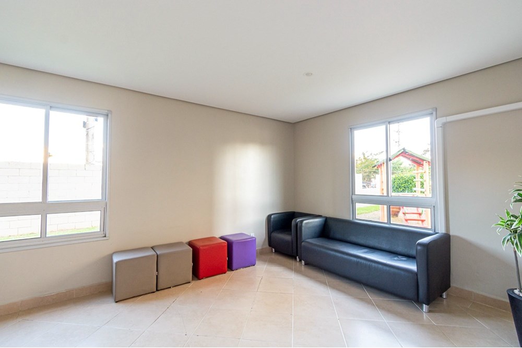 Apartamento à venda com 3 quartos, 58m² - Foto 2