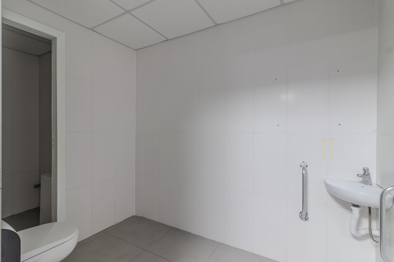 Prédio Inteiro para alugar com 4 quartos, 3451m² - Foto 41