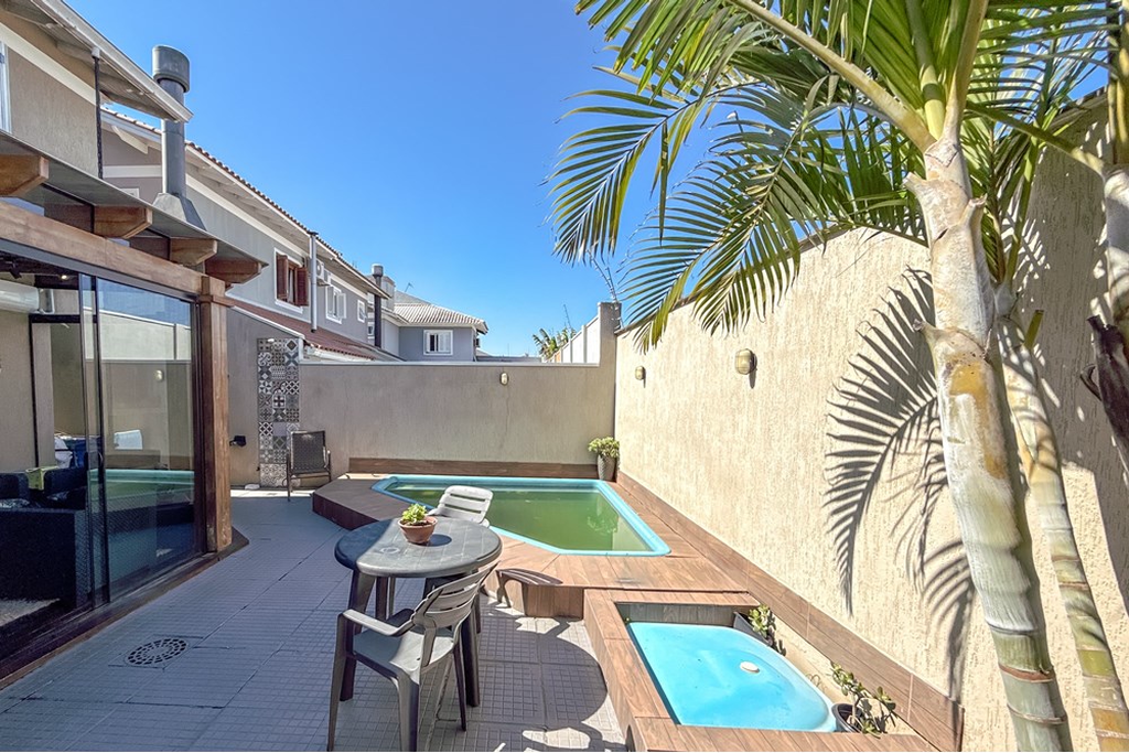 Casa à venda com 3 quartos, 121m² - Foto 86