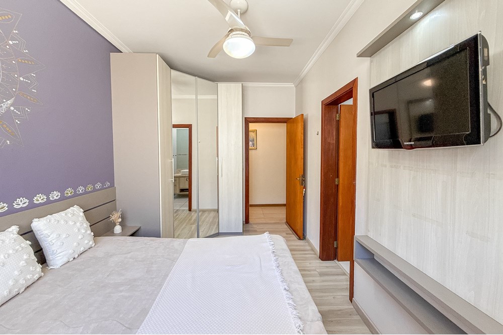 Casa, 3 quartos, 211 m² - Foto 4