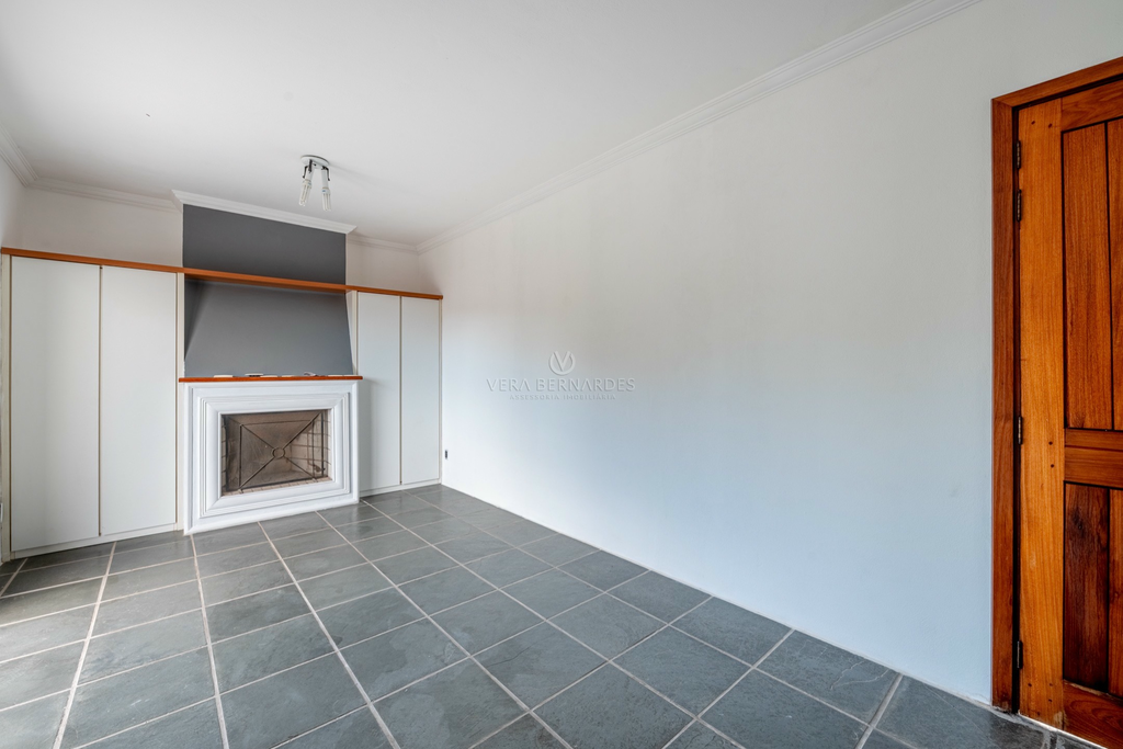 Casa à venda com 3 quartos, 239m² - Foto 11