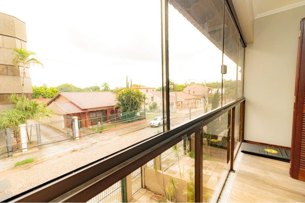 Casa à venda com 3 quartos, 236m² - Foto 12